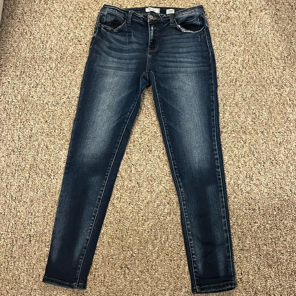 Mid rise kan can jean size 29